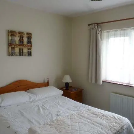 4 Glenwood, بيت للعطل *